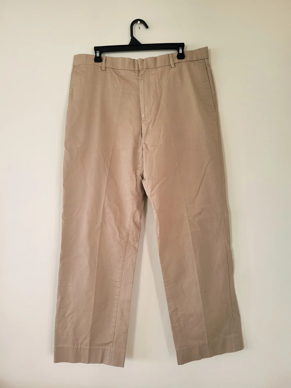 Banana Republic Men's Classic Tan Chino Pants